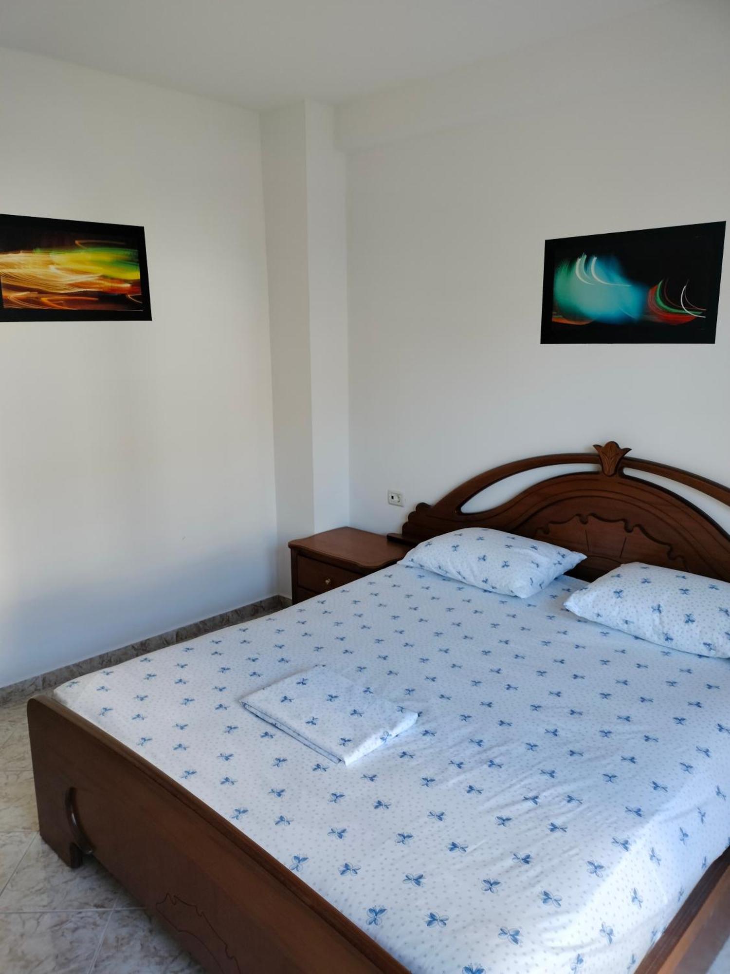 Ferienwohnung Taurasi Red Saranda Exterior foto