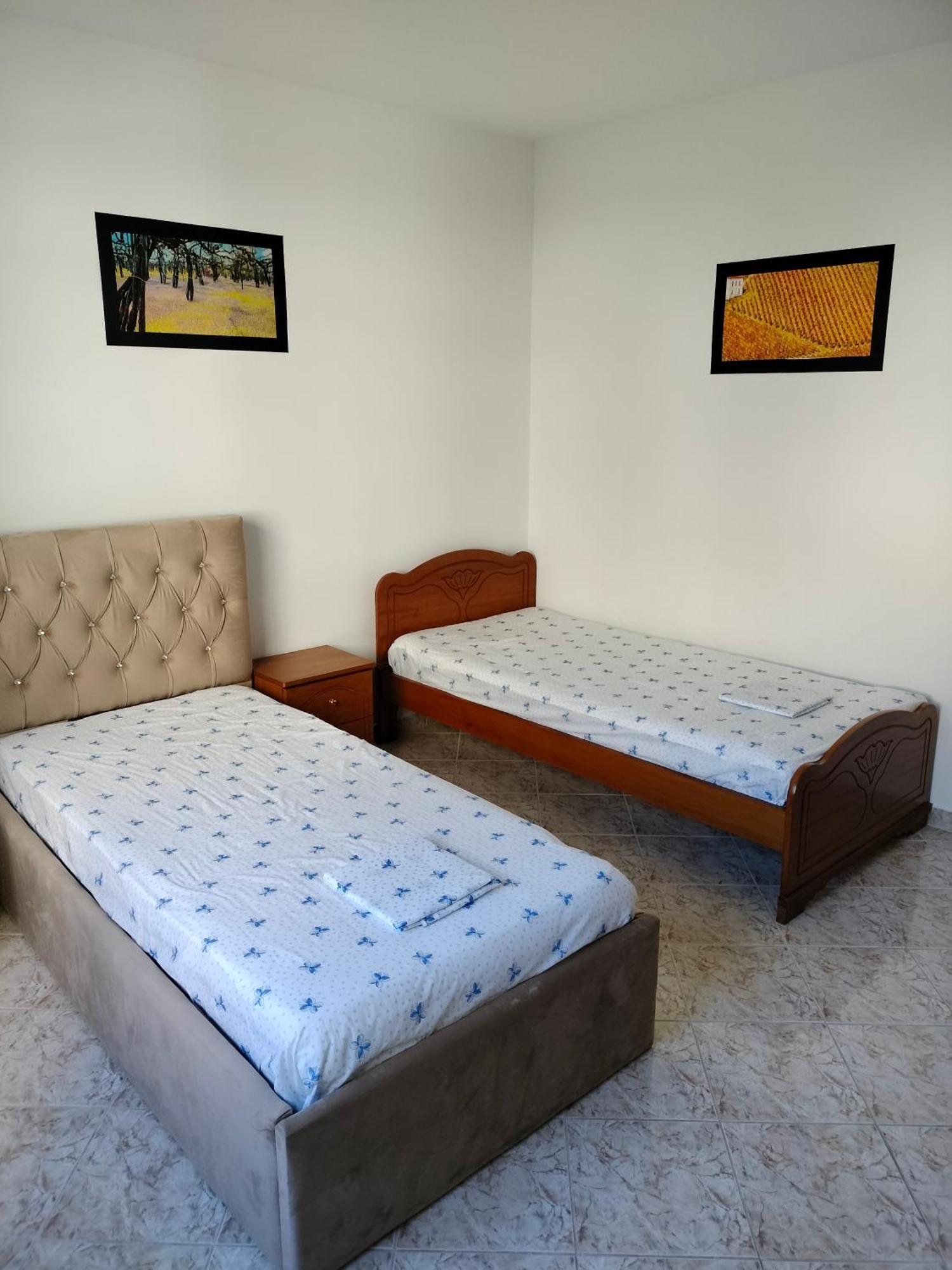 Ferienwohnung Taurasi Red Saranda Exterior foto