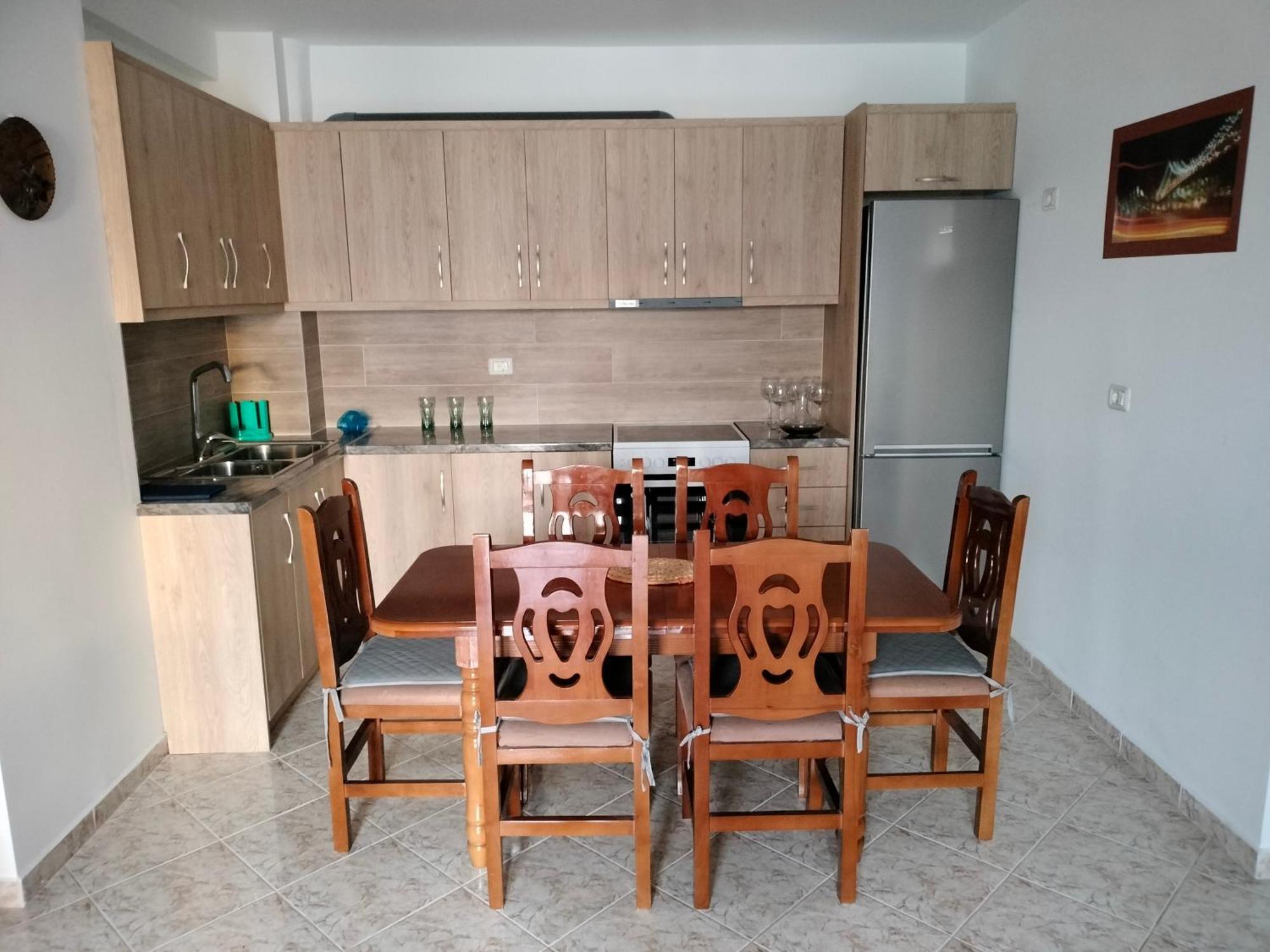 Ferienwohnung Taurasi Red Saranda Exterior foto