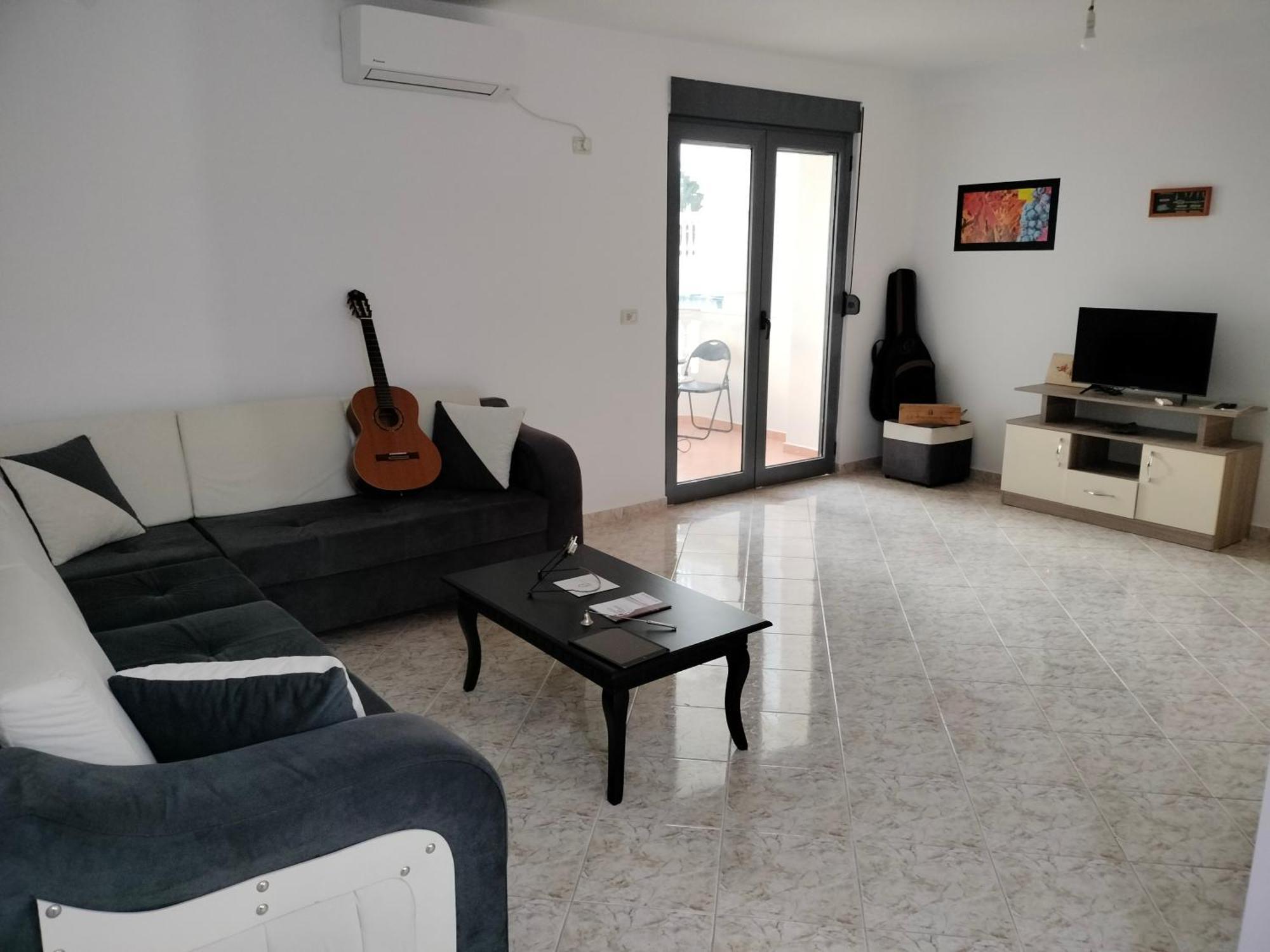 Ferienwohnung Taurasi Red Saranda Exterior foto